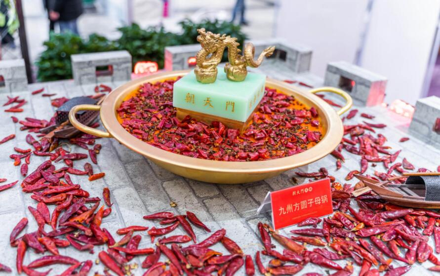 260萬夠開一家知名連鎖火鍋店嗎?