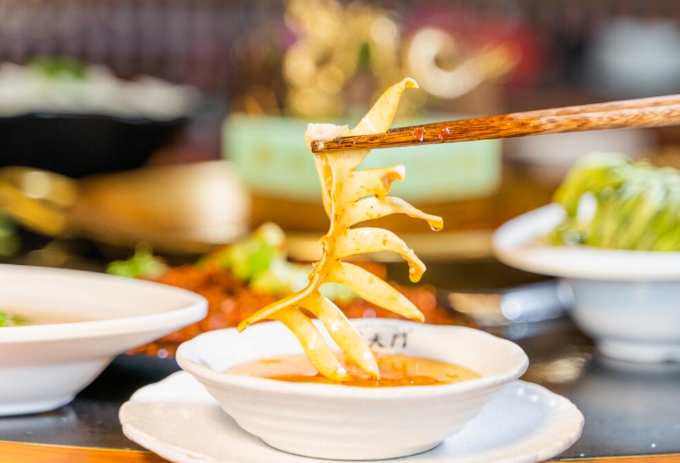 江陰市開火鍋加盟店，如何快速提升客流量？