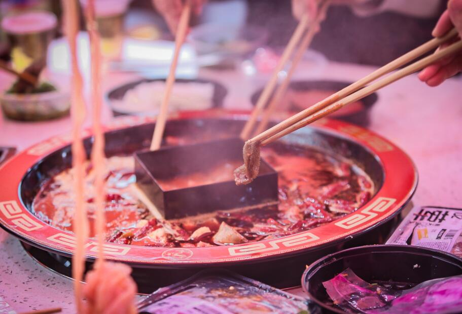 宜昌開火鍋加盟店，如何讓顧客贊不絕口？