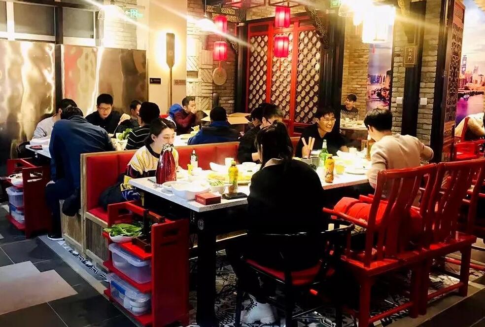 三亞開火鍋加盟店如何裝修設(shè)計(jì)？