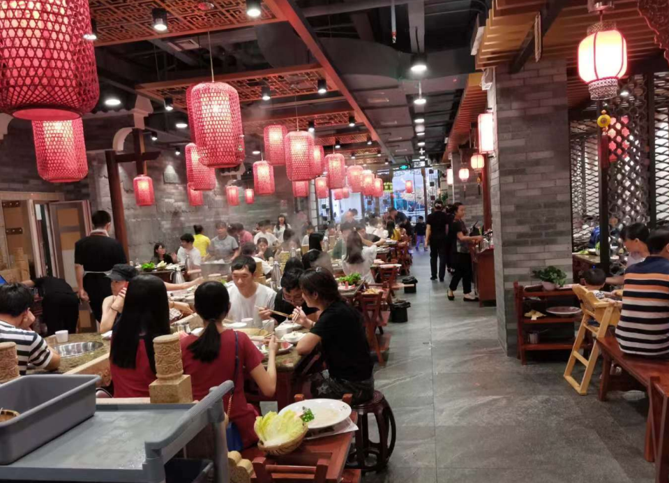 赤峰開火鍋加盟店，如何保障餐品標準化？