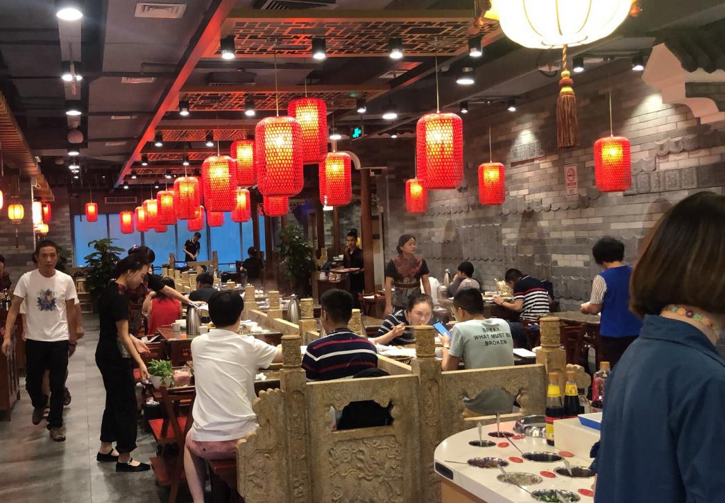 疫情期間門店生意冷清?看看這家火鍋店是怎么做的!
