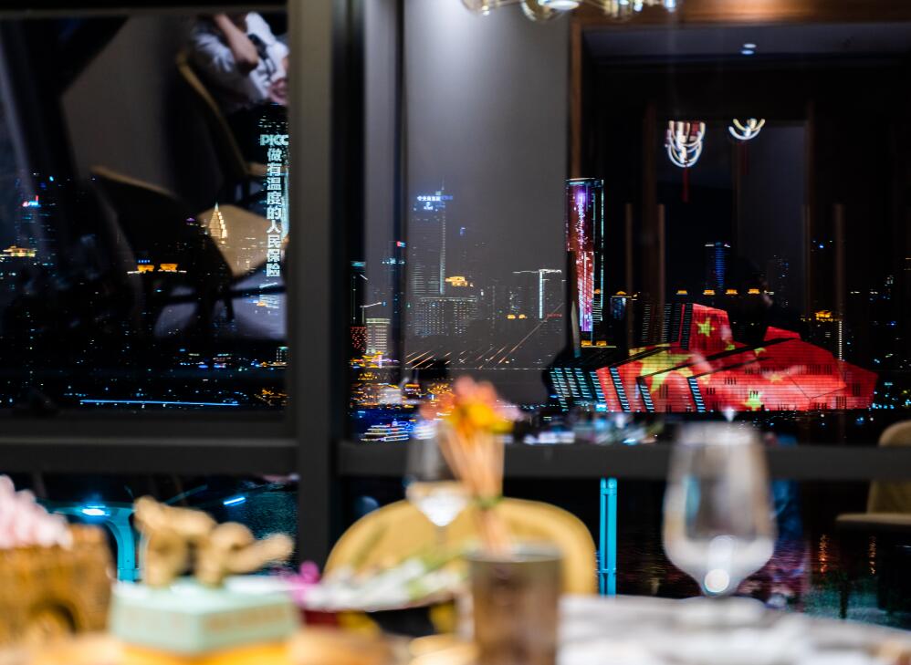 從什么時候開始,四川火鍋竟然也變得不辣了?