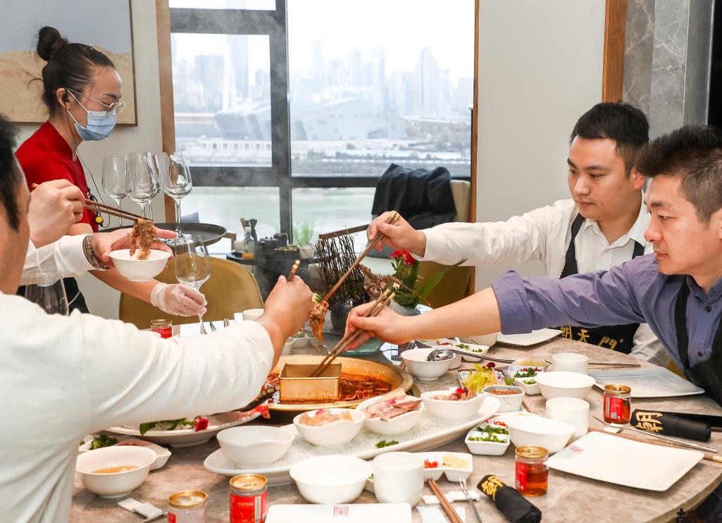 每日消耗30萬噸毛肚,四川人對毛肚究竟愛得有多深?