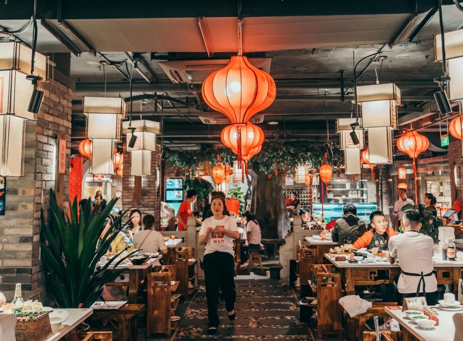 老火鍋店如何裝修氣派又有特色?