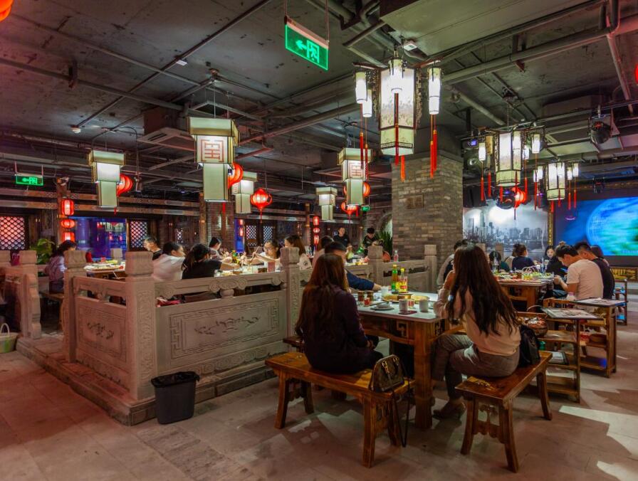 選擇做火鍋店加盟的優(yōu)勢(shì)有哪些？