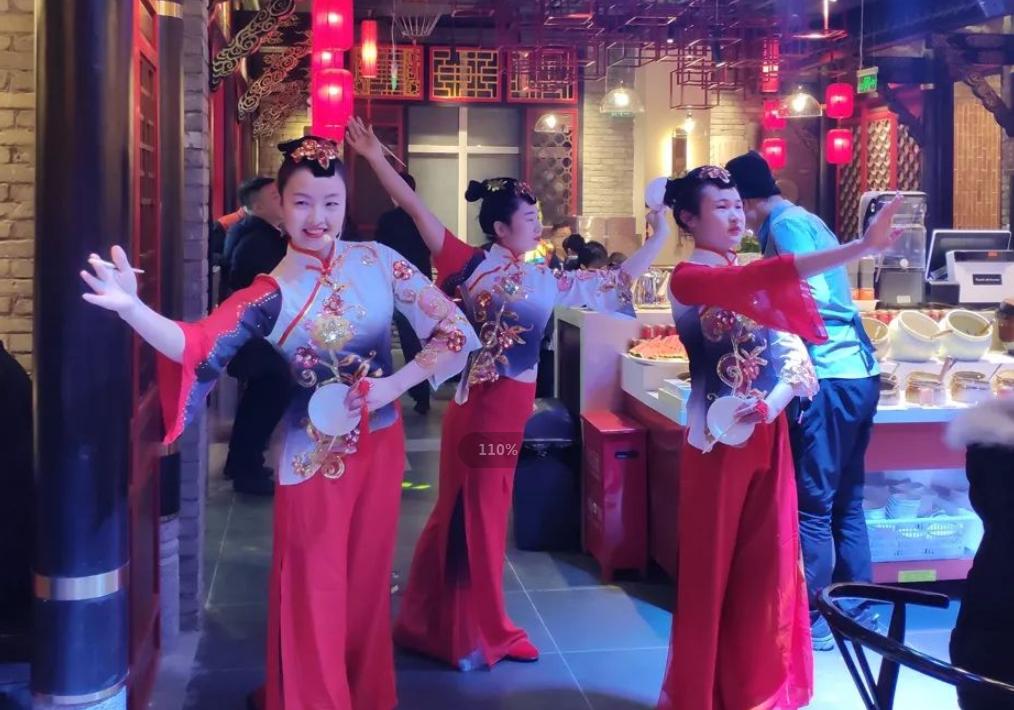 餐飲店打造特色場(chǎng)景重要嗎?