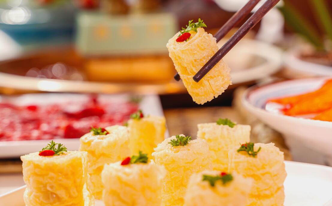 火鍋店應該選哪些菜品作為主打爆款?