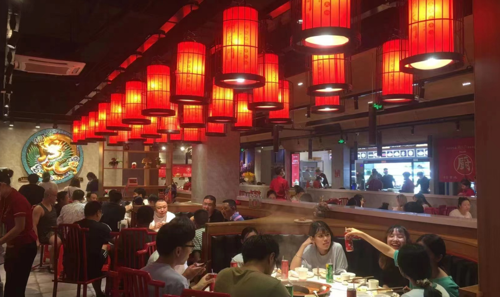 火鍋店燈光設(shè)計，打造氛圍感，提升進店率，老板必看！