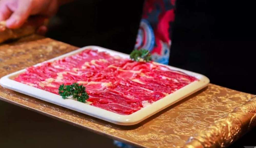 在西藏,吃一頓四川火鍋把,附帶美食旅行攻略!