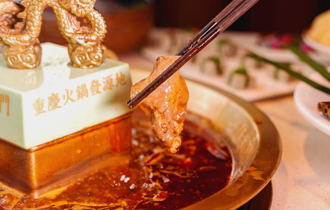 來四川,火鍋好吃?還是串串好吃?